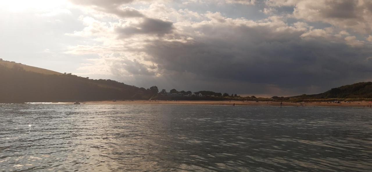 Вилла Galwad Y Mor A Coastal Escape In Pembrokeshire'S National Parks Lamphey Экстерьер фото